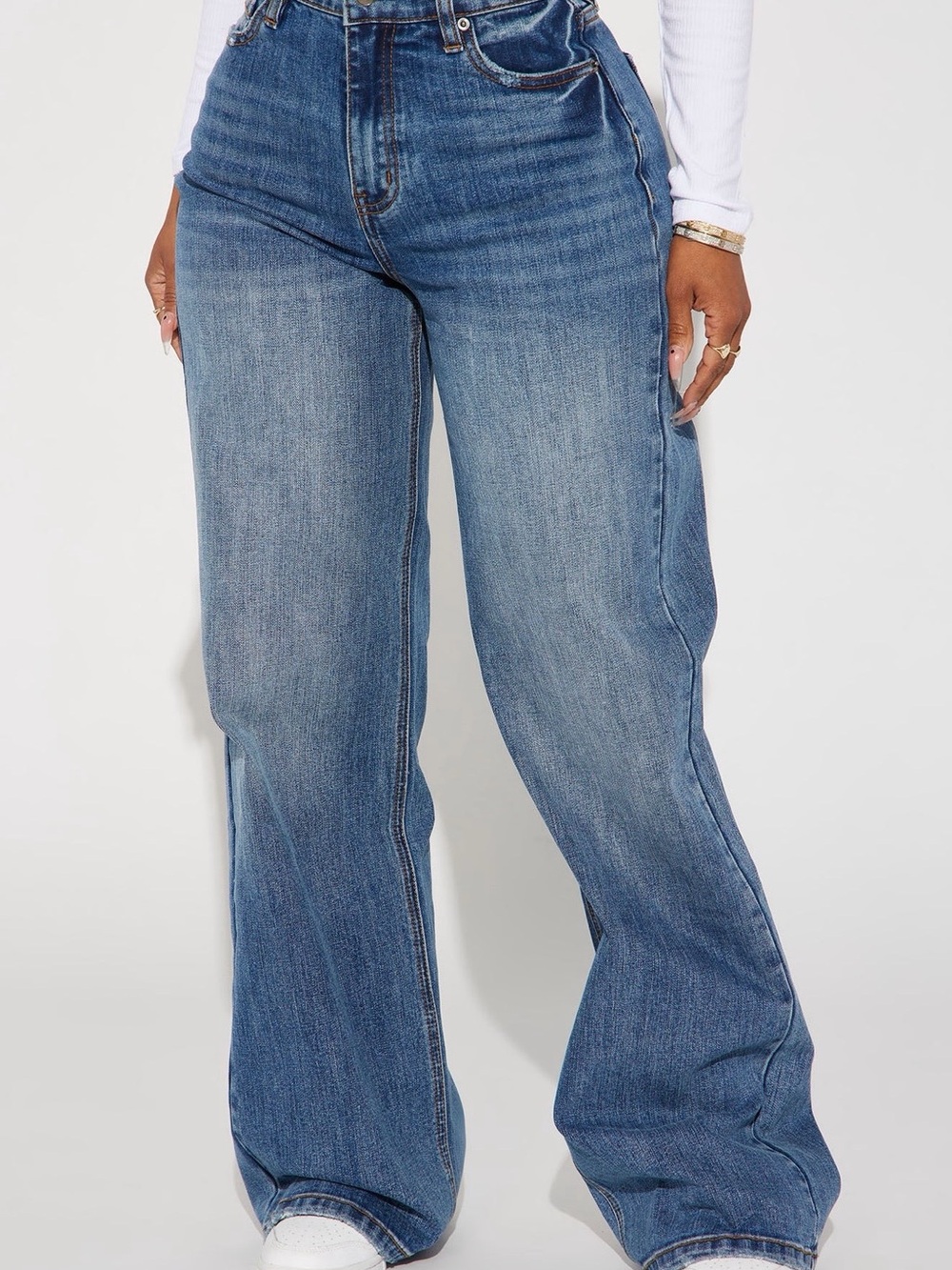 Fashion Nova High-Rise Wide Leg Jeans in Medium Blue Wash